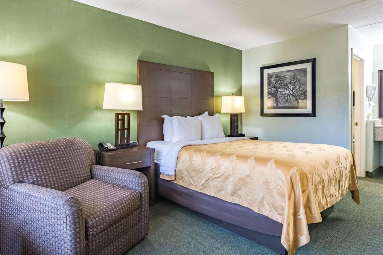 Quality Inn Columbus Near Fort Benning Exterior foto